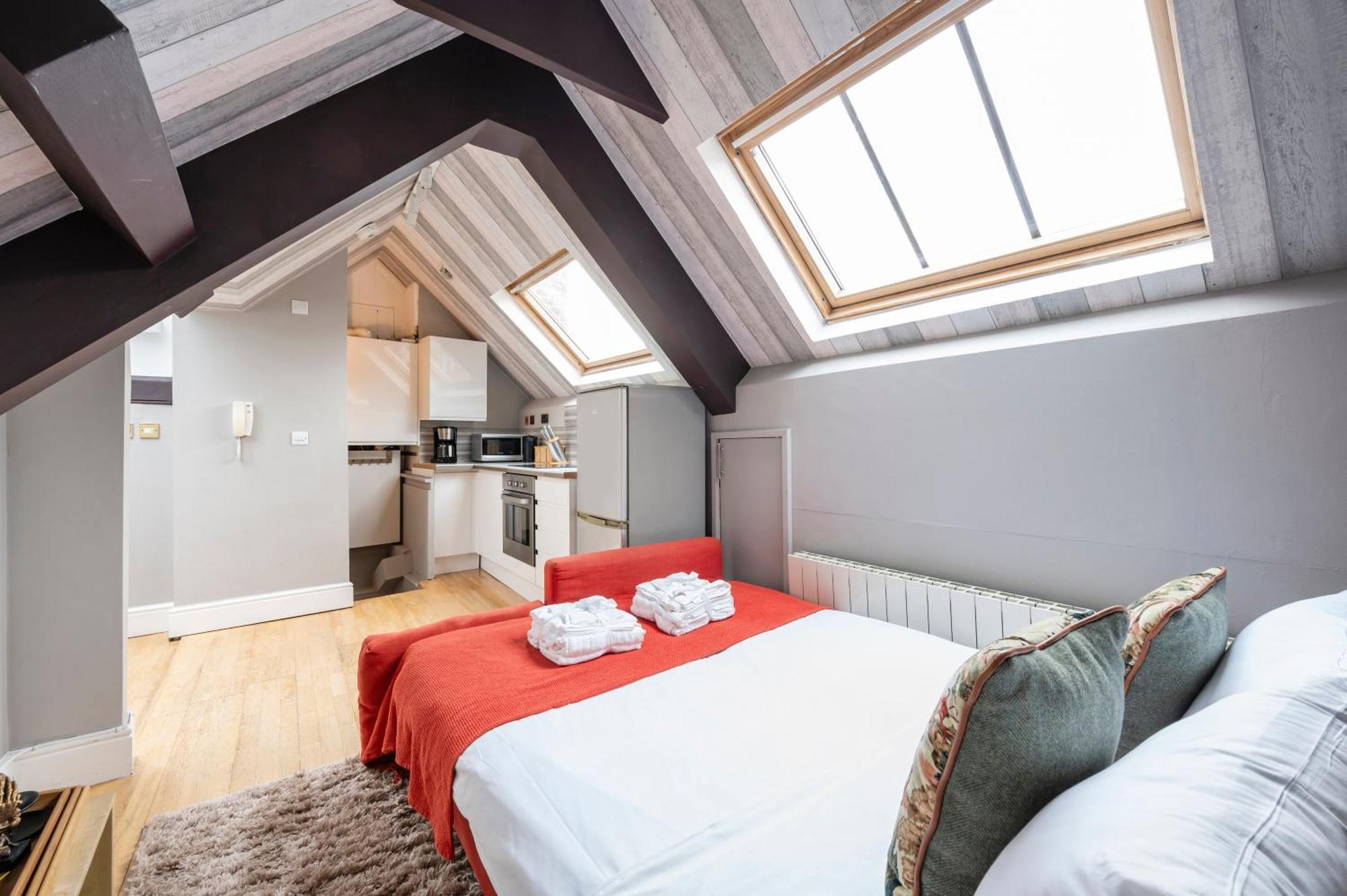Appartamento Sunny Loft In Center Of Londra Esterno foto